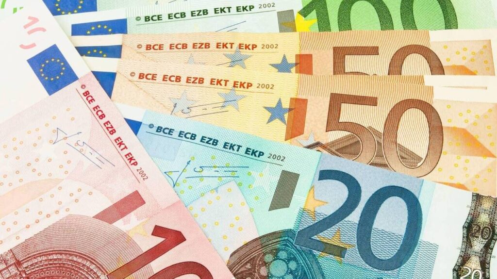 Succession : les frais bancaires sont désormais plafonnés à 850 euros