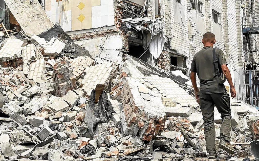 Trois morts dans une frappe russe sur la région de Zaporijia, selon les autorités ukrainiennes