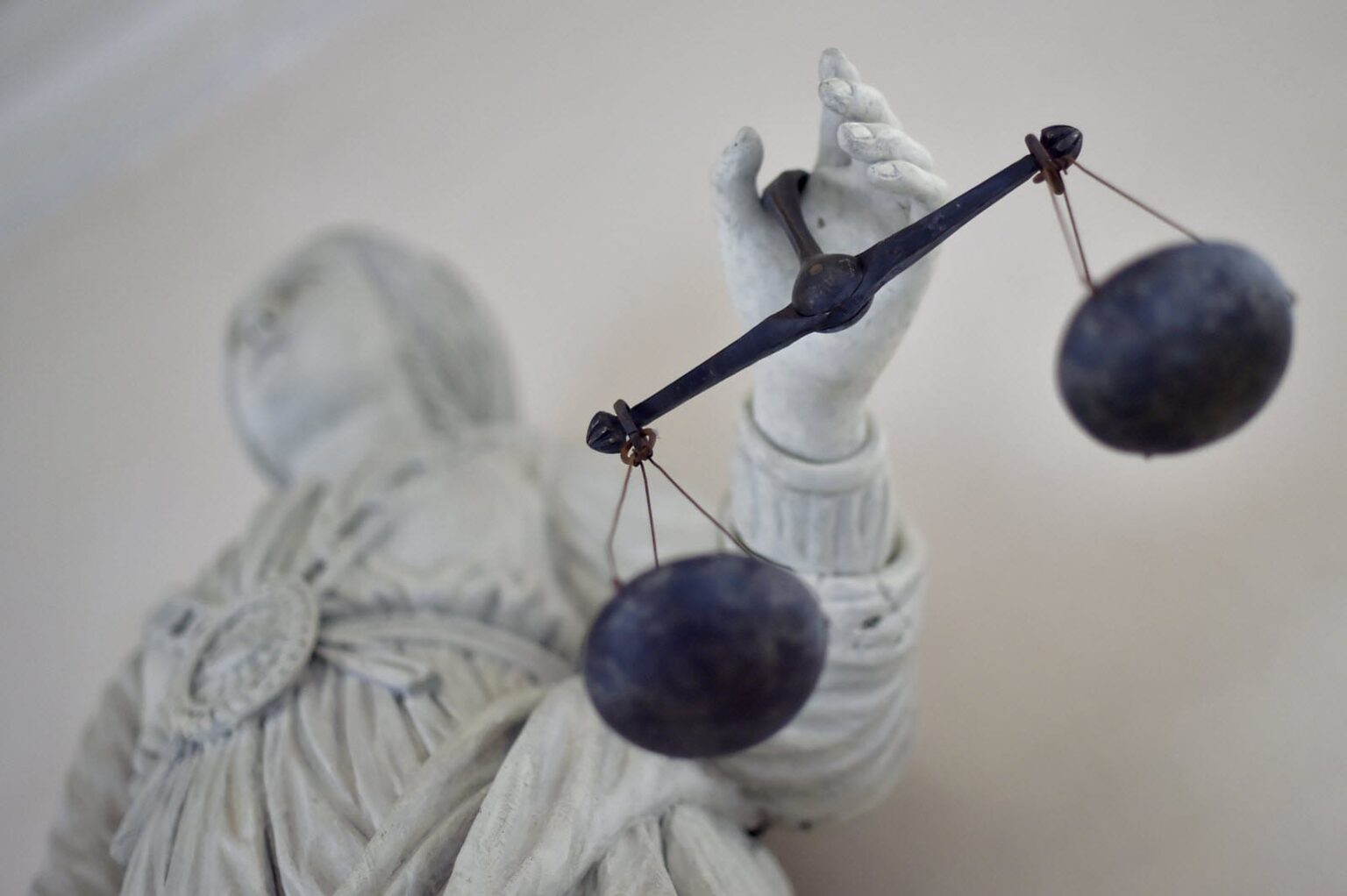 Vendée : un couple mis en examen après la découverte d’un nouveau-né enterré dans un jardin