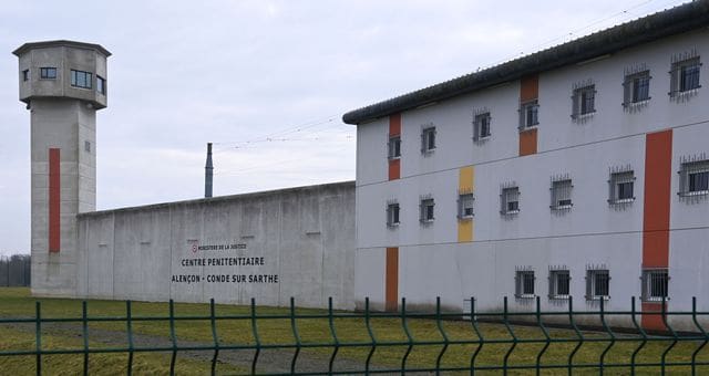 Permission controversée à Vendin le Vieil, le détenu réintègre sa cellule