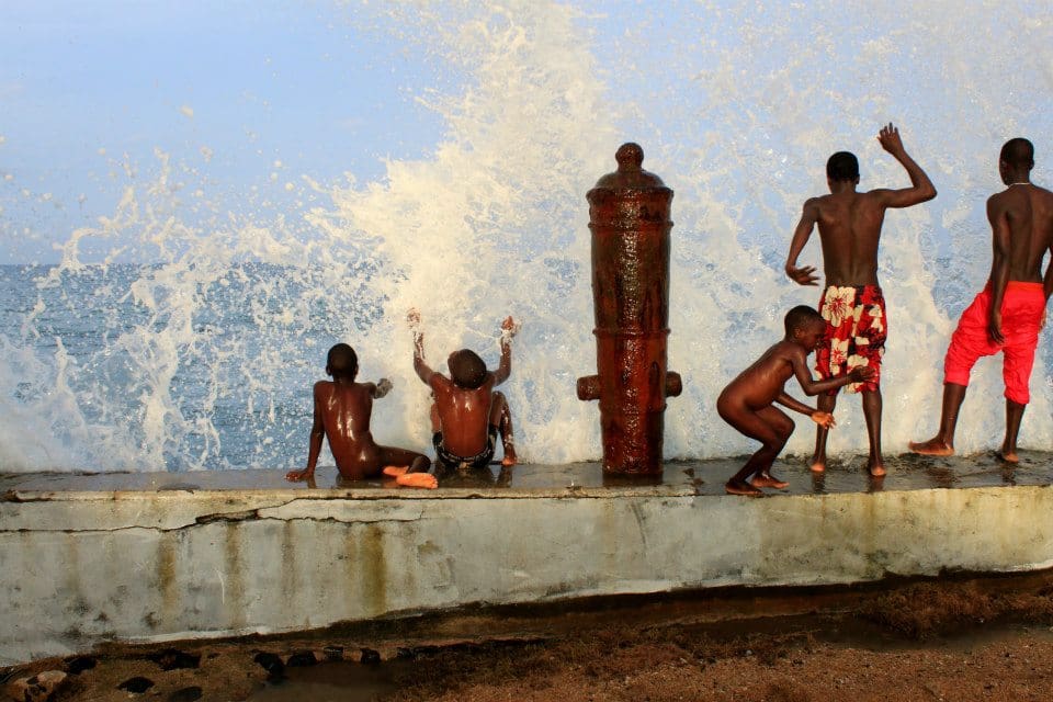 397676_10151430568823223_620445747_N