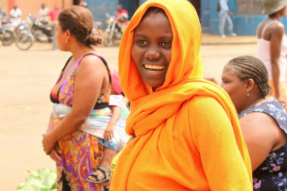 317933_10151430567463223_384824240_N