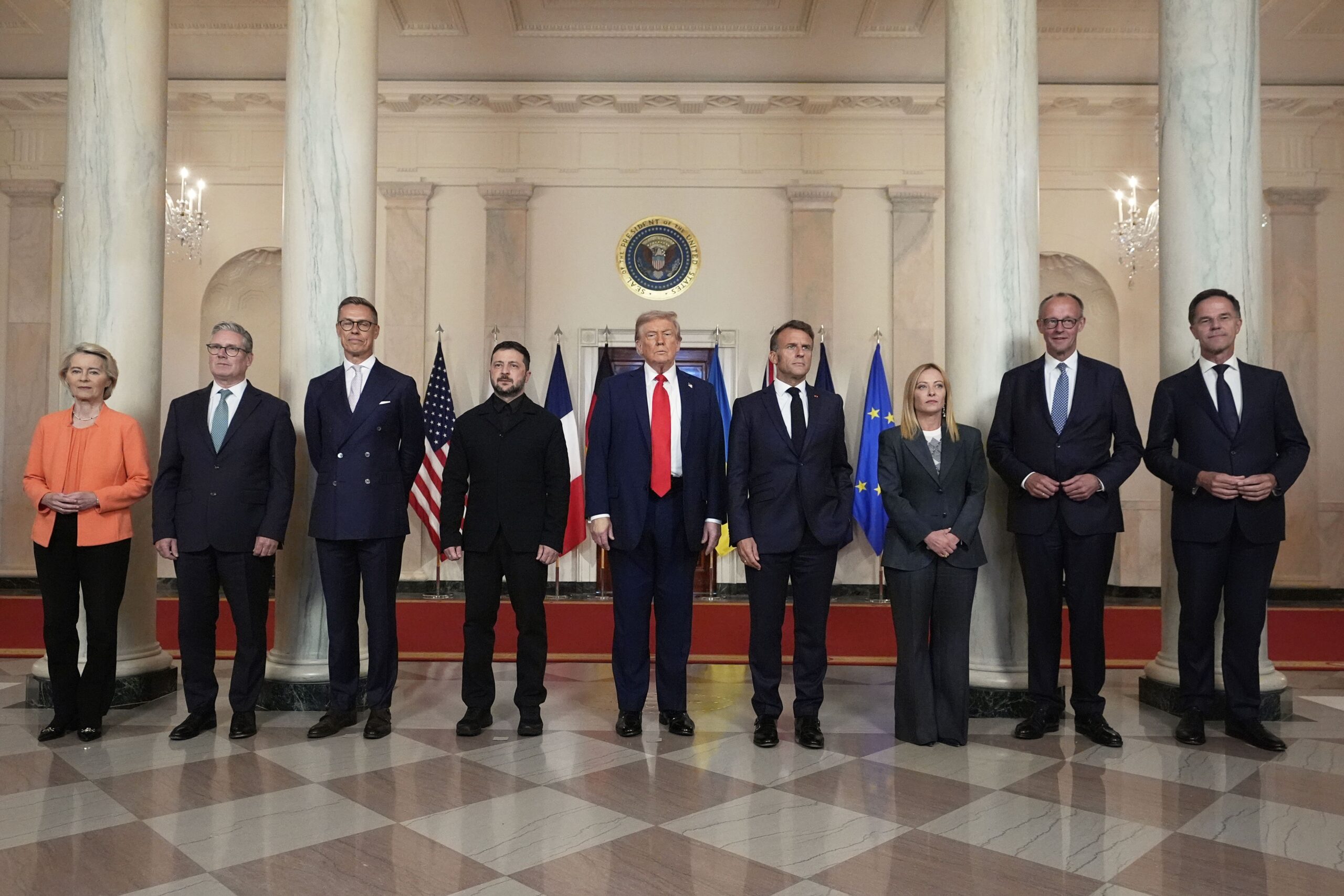 Reportage Photo – Trump, Zelensky Et Les Dirigeants Européens Réunis À La Maison-Blanche Pour Une Photo Historique Ap Photo/Alex Brandon