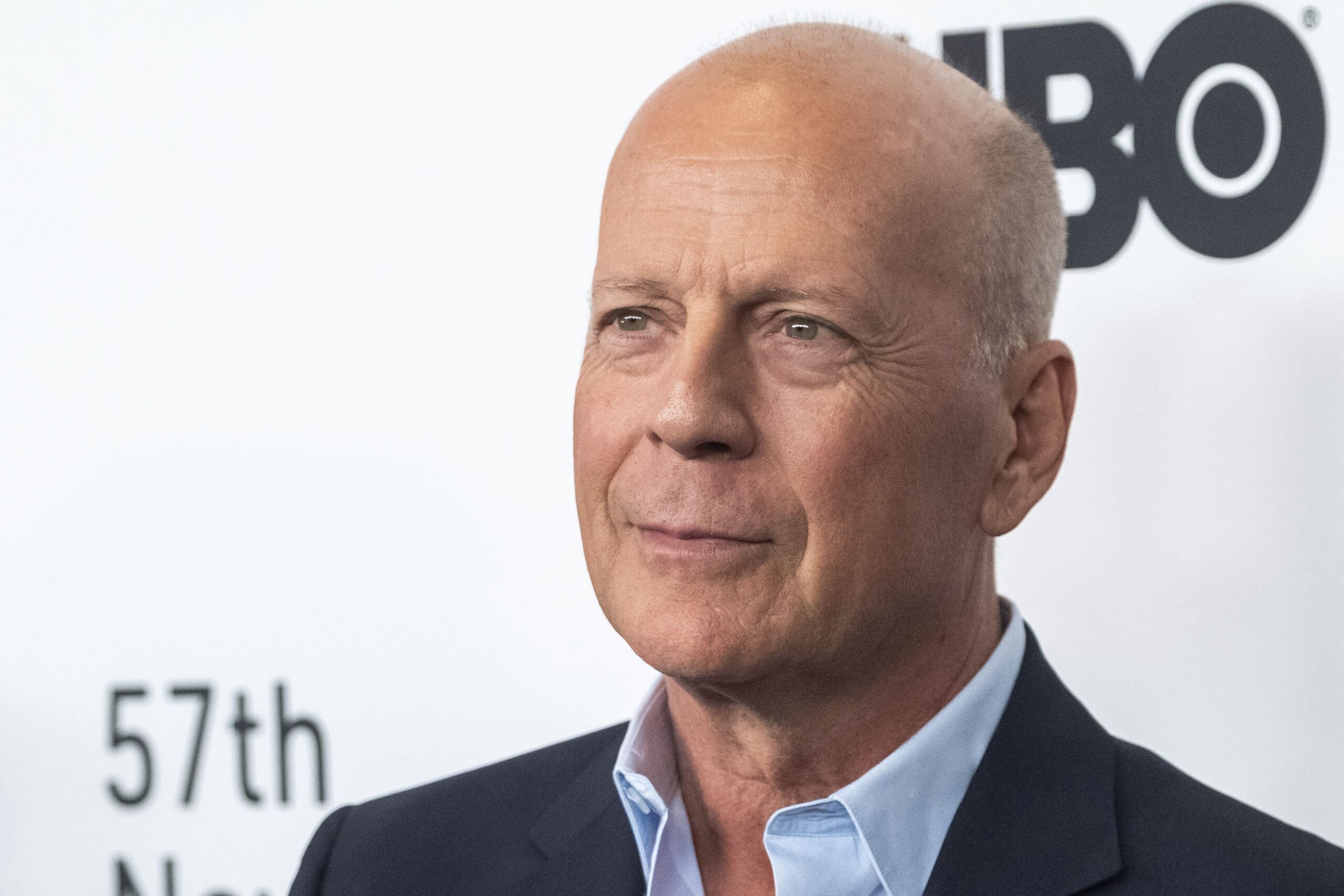 Bruce Willis malade: «Son cerveau le lâche.» Sa femme donne de terribles nouvelles sur l’avancée de sa démence