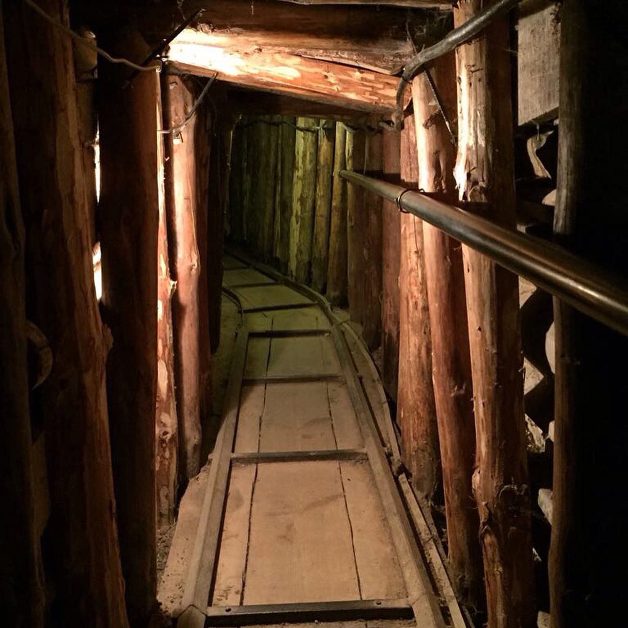 Tunnel-De-L-Espoir-Sarajevo