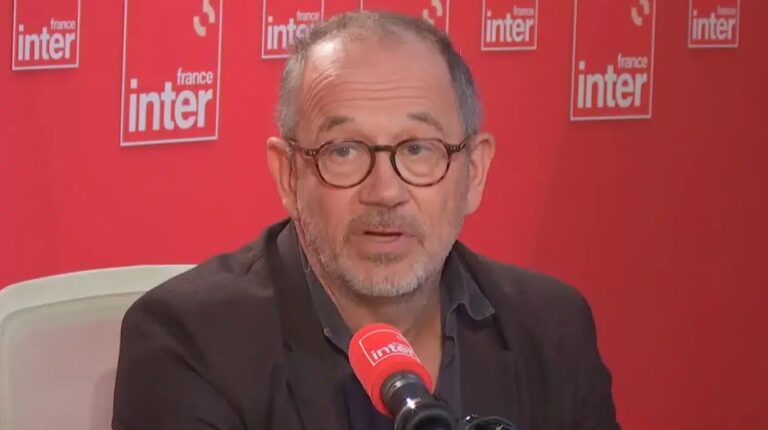 Thomas Legrand quitte son émission sur France Inter après la vidéo accablante le montrant comploter contre Rachida Dati avec des cadres du PS. (Capture d'écran France Inter)