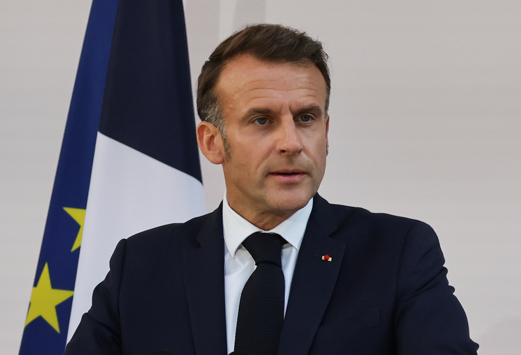 Emmanuel Macron publie une vidéo dans laquelle il explique pourquoi la France va reconnaître l’État de Palestine ce lundi (AP/Ludovic Marin)