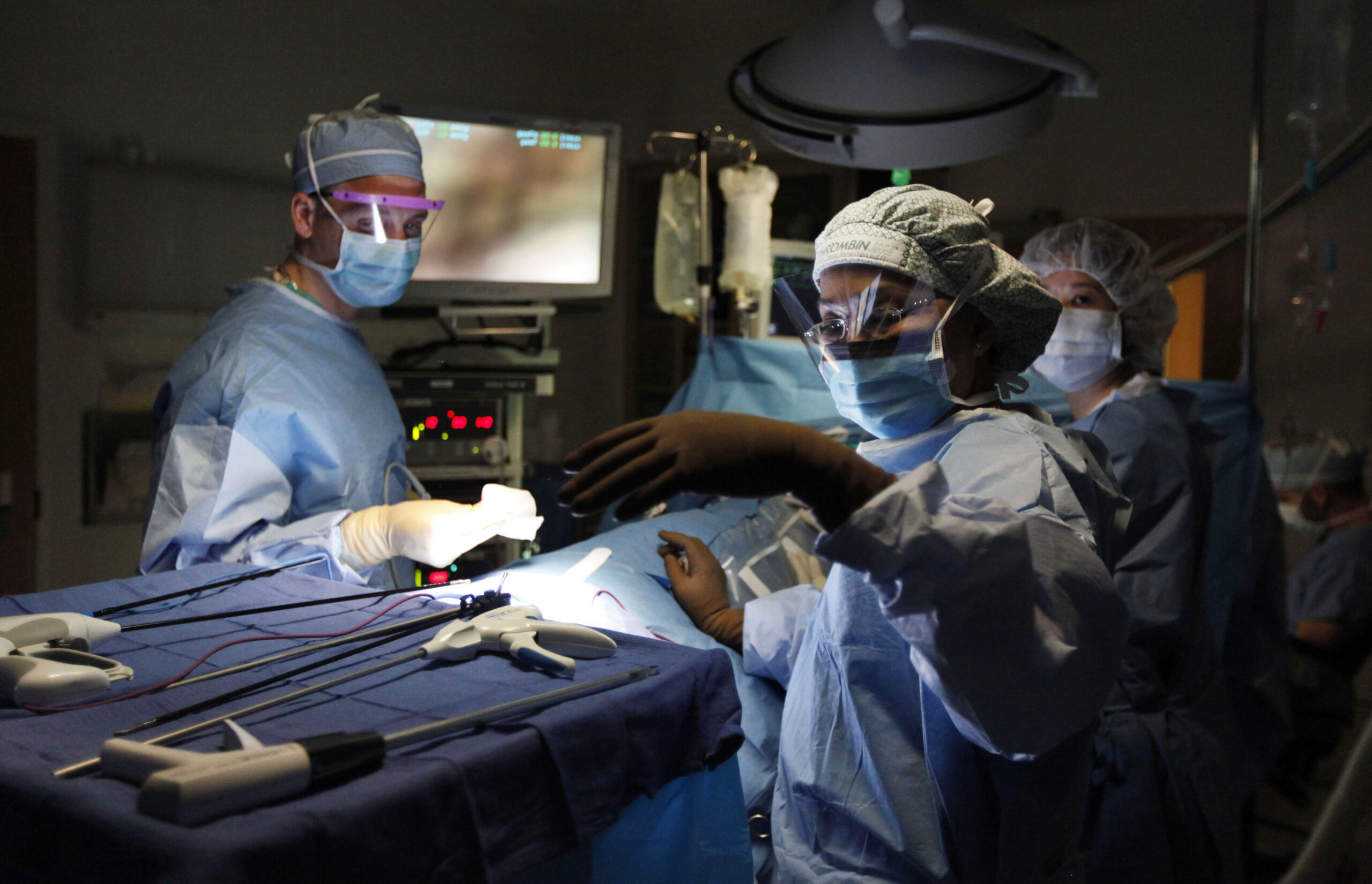 Insolite - Un chirurgien quitte la salle d’opération pour avoir une relation sexuelle avec une infirmière