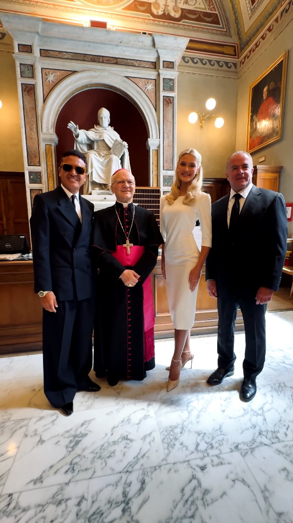 Omar Harfouch, Du Vatican Aux Projecteurs De Miss Univers