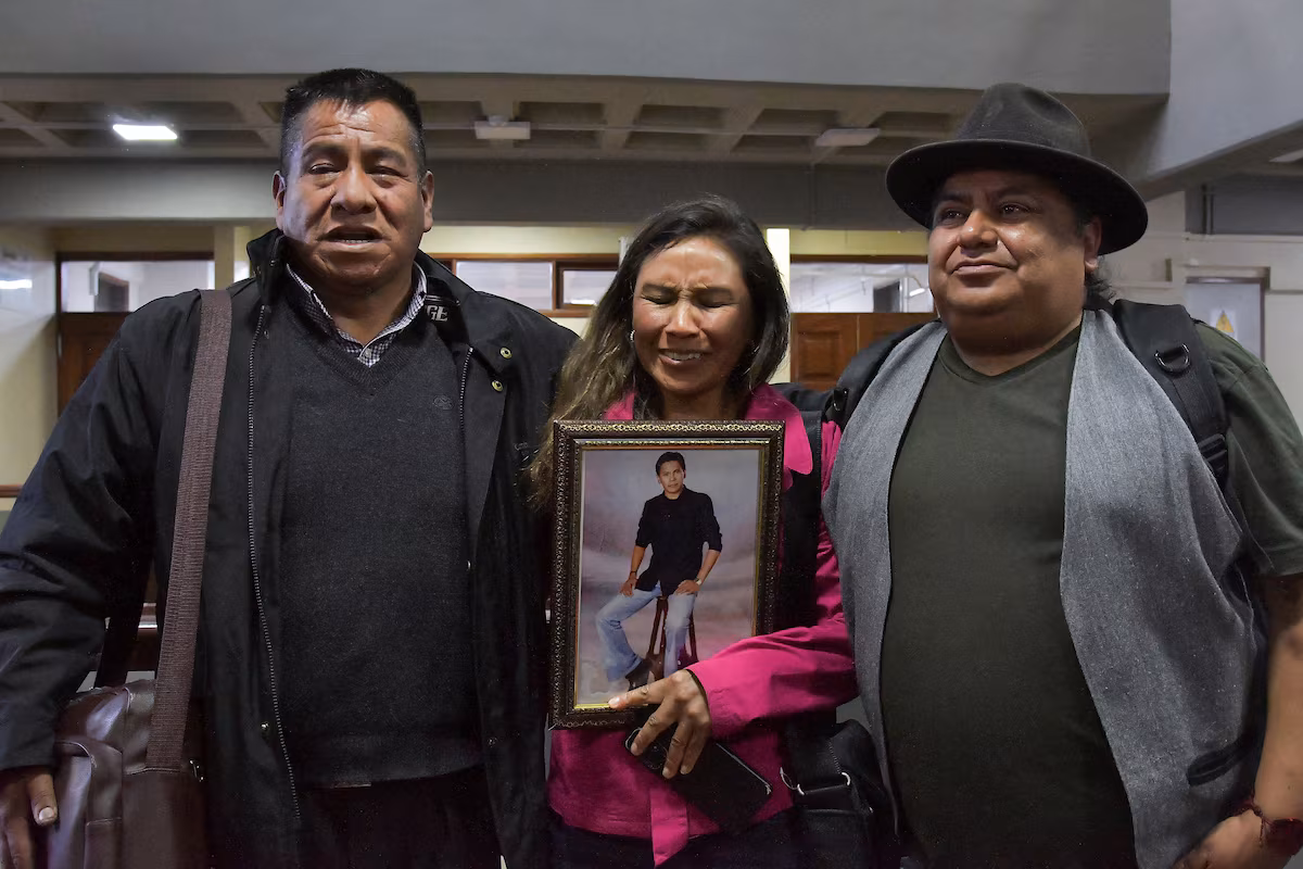 Bolivie - deux prêtres jésuites espagnols condamnés pour avoir dissimulé des décennies d’abus sexuels sur mineurs @AP