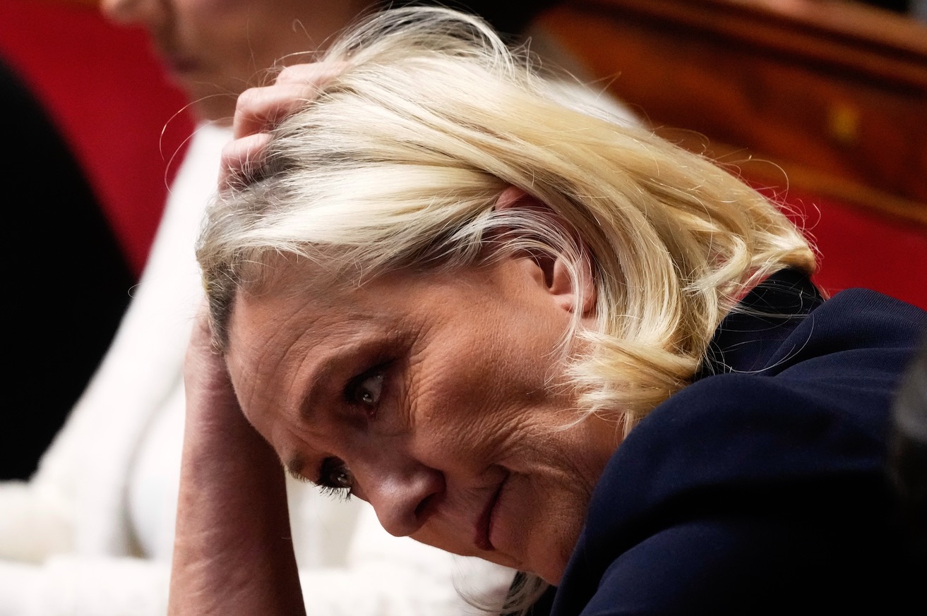 Marine Le Pen rejugée en appel du 13 janvier au 12 février 2026 : son avenir politique en jeu
