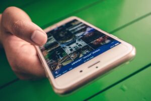 Ondes et smartphones, l’Anses met fin à dix ans de doutes sur le risque de cancer @pxinio