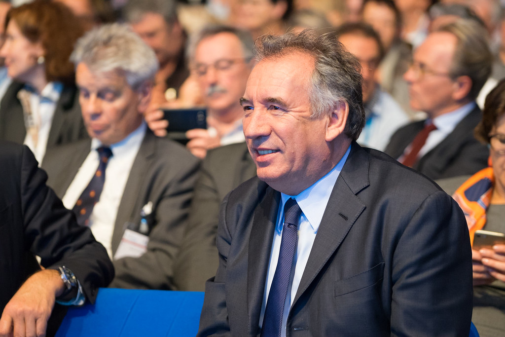 Dette de Pau - Bayrou face à ses contradictions @wikipedia commons