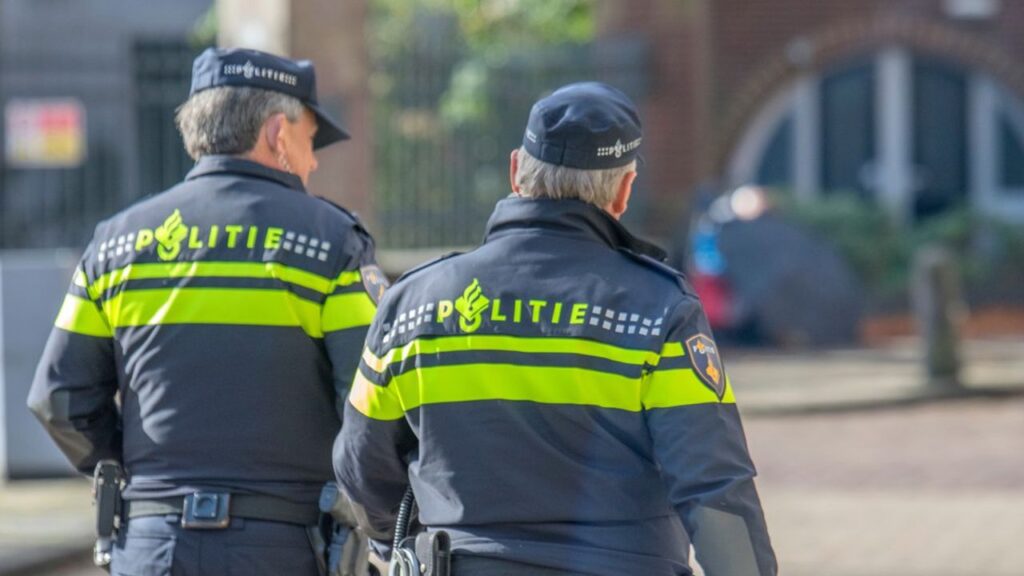 Deux adolescents néerlandais arrêtés pour espionnage présumé au profit de la Russie