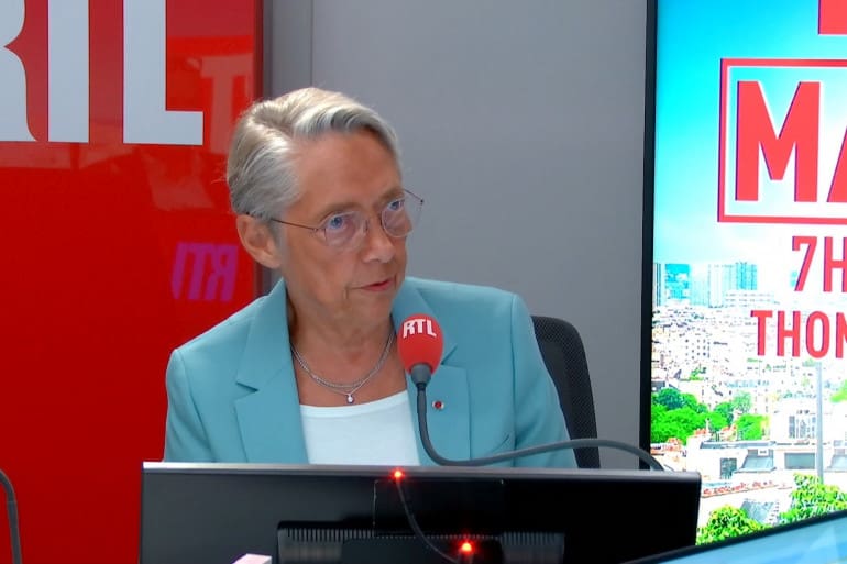 Élisabeth Borne reconnaît un manque criant de 2500 professeurs en ce jour de rentrée