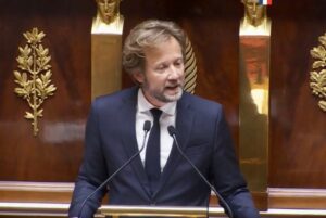 VOTE DE CONFIANCE : le PS confirme qu’il votera contre et se dit prêt à gouverner