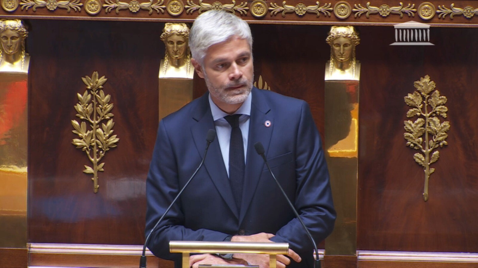 VOTE DE CONFIANCE : Wauquiez dénonce le « chaos Mélenchon » et l’instabilité politique