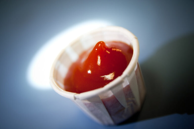 Ketchup contaminé - rappel massif chez U et Leclerc @Depolo