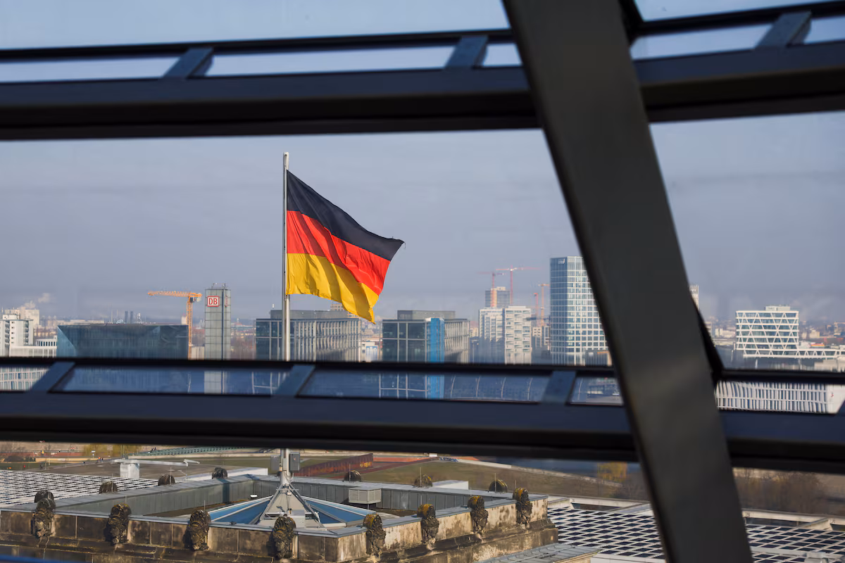 L’Allemagne réaffirme son soutien à une solution à deux États mais refuse de reconnaître un État palestinien pour l’instant @AP