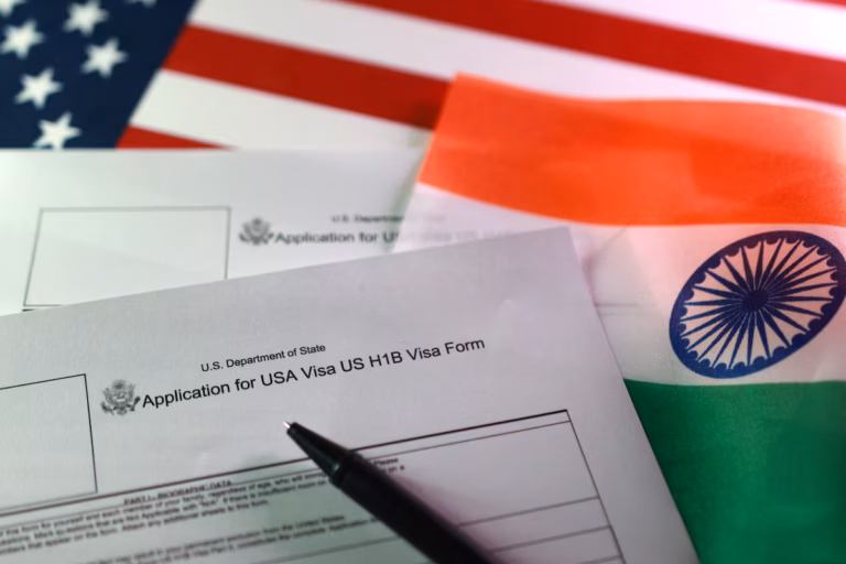 L’Inde alerte sur les perturbations liées à la nouvelle taxe américaine sur les visas H-1B @AP