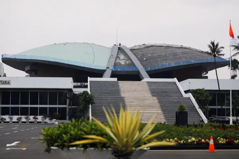 L’Indonésie prévoit un budget 2026 en forte hausse malgré les tensions politiques @AP