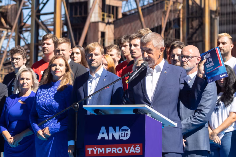 La victoire annoncée de Babis en Tchéquie pourrait renforcer le camp populiste en Europe @AP