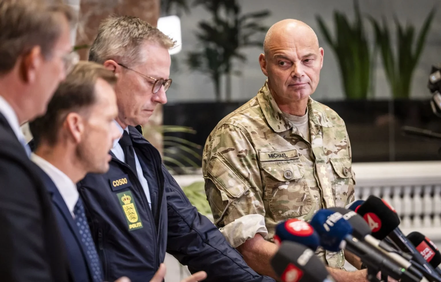 Le Danemark dénonce des attaques hybrides après de nouvelles incursions de drones @AP