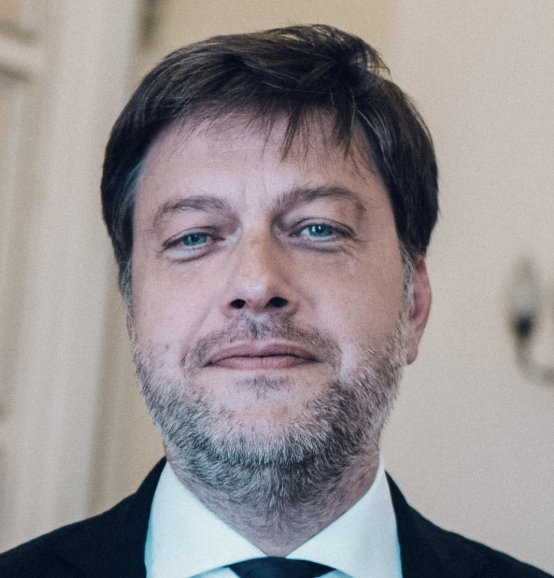 Marseille : le maire Benoît Payan menacé de mort pour avoir partagé un couscous @wikipedia commons