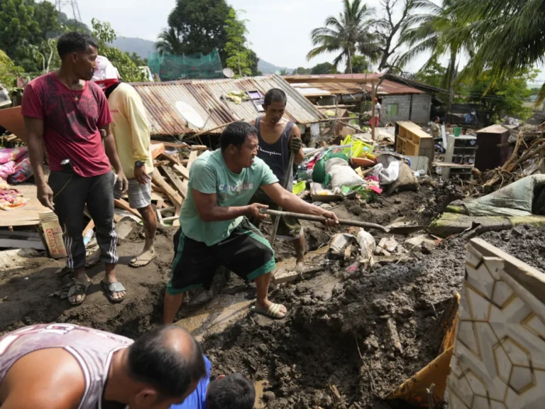Philippines : au moins trois morts après le passage de la tempête tropicale Bualoi