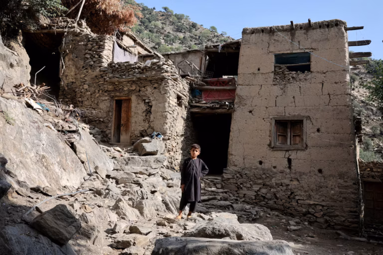 Séisme en Afghanistan - Washington reste inactif face à la catastrophe humanitaire @AP