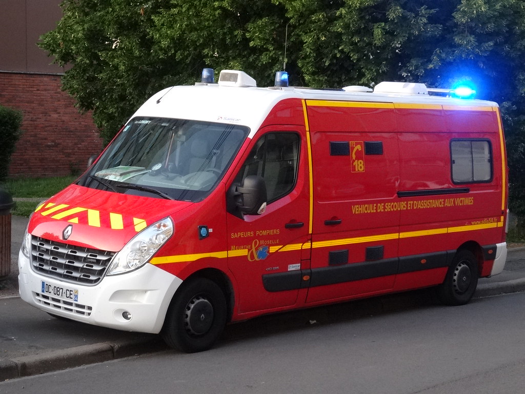 Somme - trois morts après la collision d’une voiture contre une maison à Estrées-lès-Crécy @flickr
