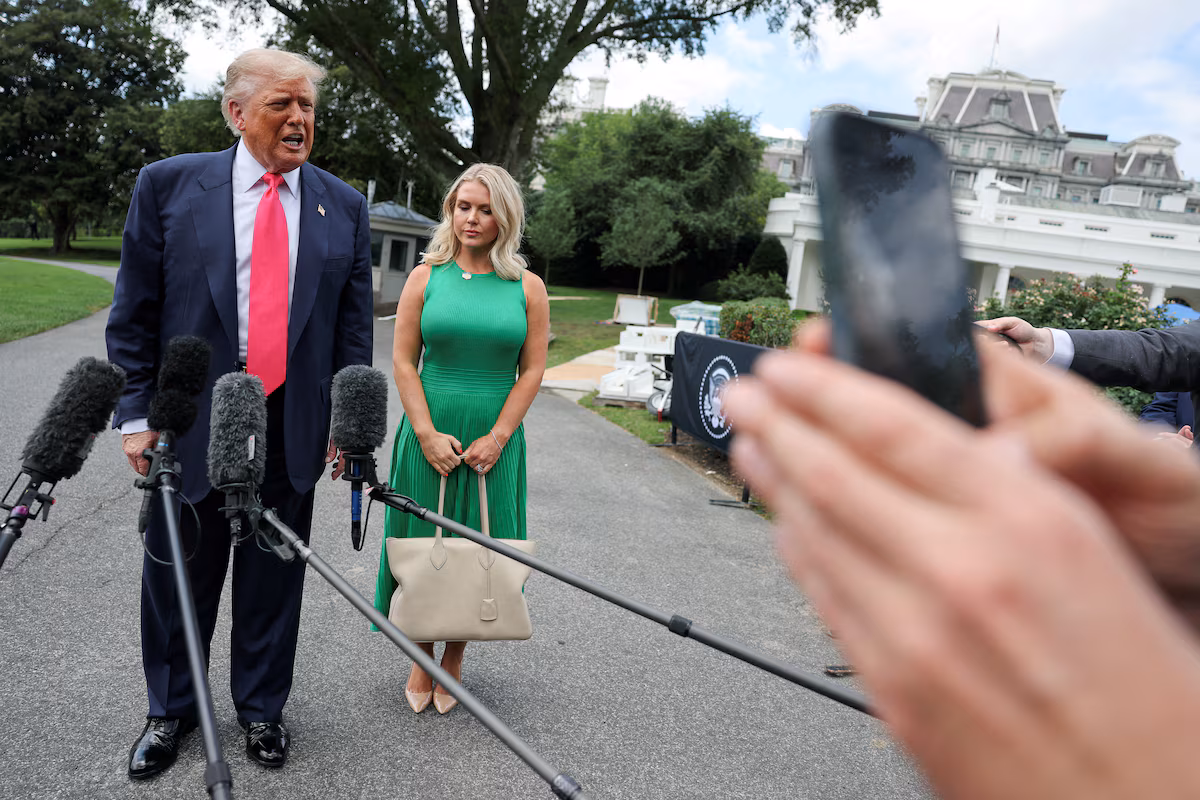 Trump endosse le rôle de messager en chef après la mort de Charlie Kirk @AP