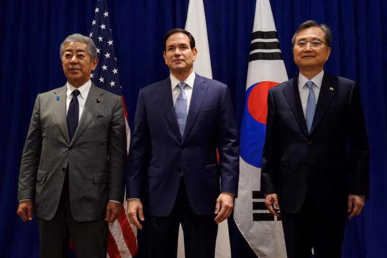 Washington, Séoul et Tokyo mettent en garde contre les activités « déstabilisatrices » autour de Taïwan @AP