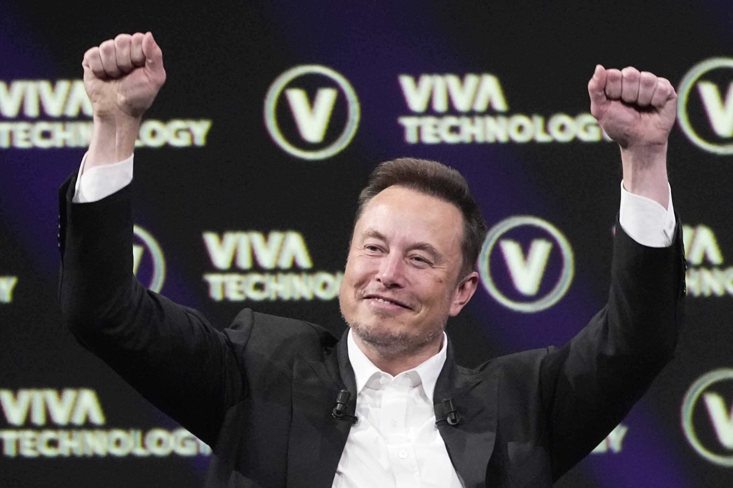 Tesla propose un plan de rémunération record de 1.000 milliards de dollars à Elon Musk . (AP/Michel Euler)