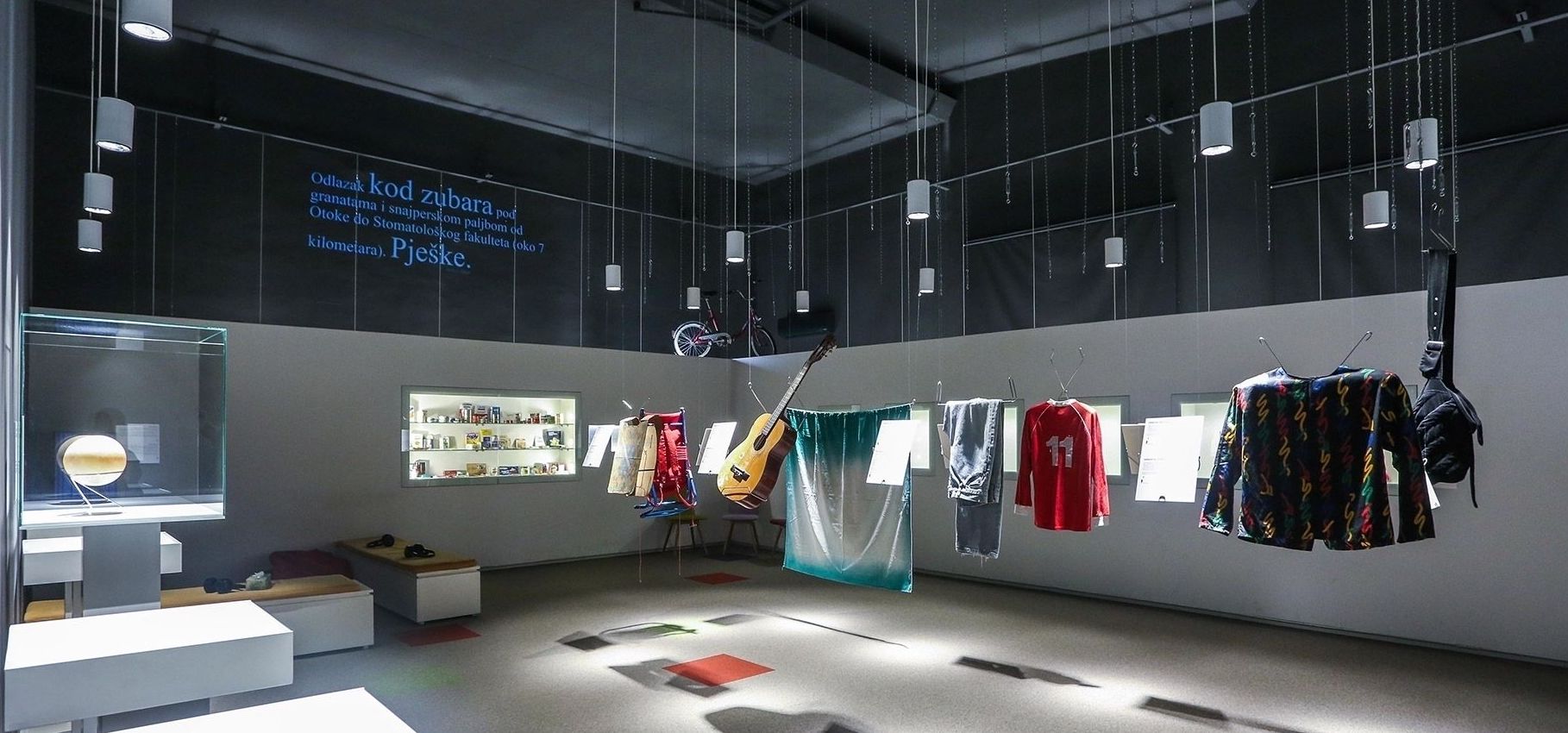 War-Childhood-Museum-1577695361 – Copie