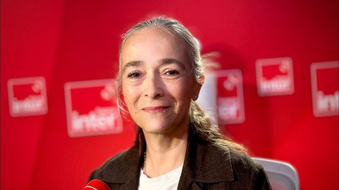 Delphine Ernotte attaque "CNews, chaine d'extrême-droite" mais passe sous silence le militantisme de France Inter