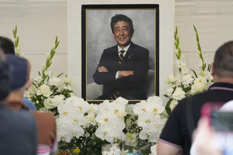 Japon : l’assassin présumé du Premier ministre Shinzo Abe plaide coupable à l’ouverture de son procès. (AP)