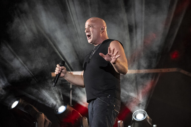 Polémique ! Le chanteur David Draiman signe une bombe destinée à Gaza. La préfecture refuse d'annuler son concert prévu dimanche à Paris
