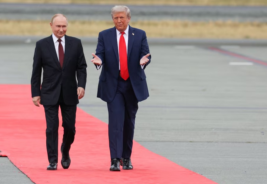 La position intransigeante de Moscou sur le cessez-le-feu en Ukraine compromet la tenue du sommet Poutine-Trump (AP)