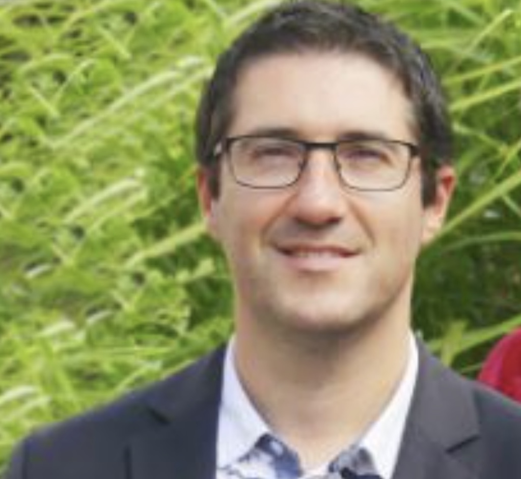 Une Gestion De Cabinet Entachée De Polémiques