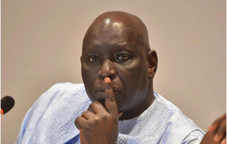 Sénégal : le journaliste Madiambal Diagne s’évade et trouve refuge en France