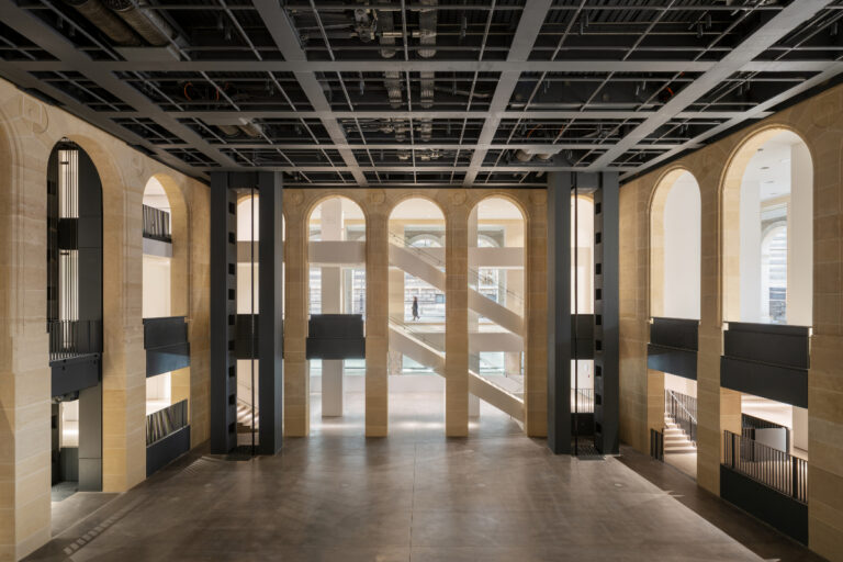 La Fondation Cartier ouvre son nouveau siège place du Palais-Royal, transformé par Jean Nouvel