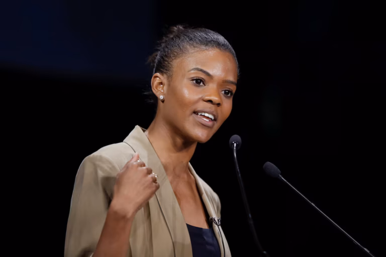 Candace Owens perd son recours contre le refus de visa qui lui interdit d’entrer en Australie (AP)