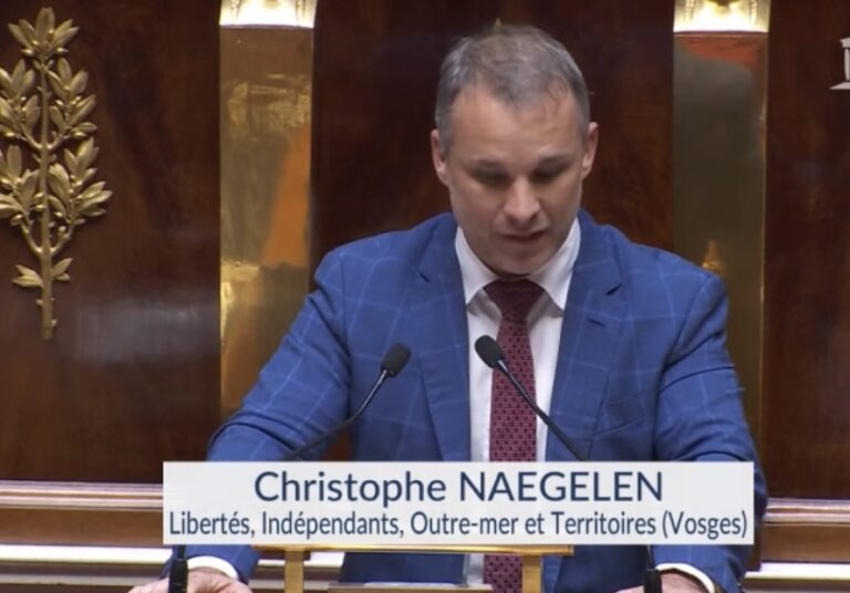 “La véritable révolution, c’est la décentralisation”,