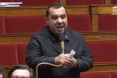 Richard Ramos explose à l’Assemblée après le vote du texte du RN sur l’accord franco-algérien