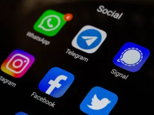 « Chat Control » - le projet européen qui inquiète défenseurs de la vie privée et experts du numérique