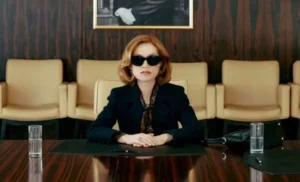 Dans « La Femme la plus riche du monde », Isabelle Huppert signe une prestation magistrale