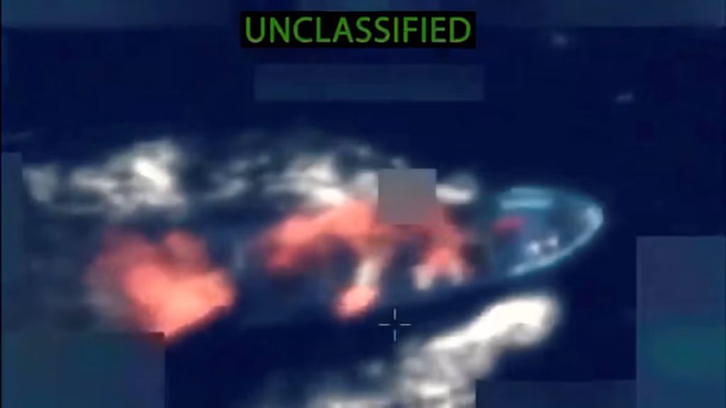 Des frappes américaines tuent 14 trafiquants présumés au large du Mexique - un survivant secouru par les autorités (AP)