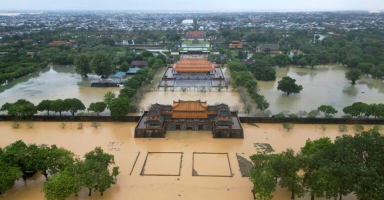 Des inondations meurtrières frappent le centre du Vietnam - au moins 9 morts et 5 disparus
