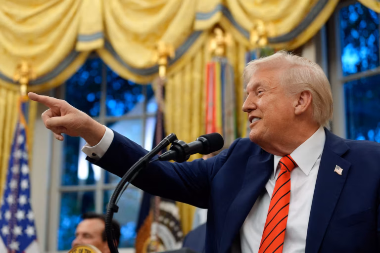 Donald Trump jugé en “santé exceptionnelle” après un nouvel examen médical, selon la Maison-Blanche (AP)
